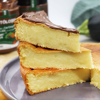 Gâteau sucré à la courgette et pâte à tartiner 