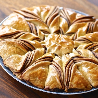 Pâte à tartiner au spéculoos - Brioche en étoile 